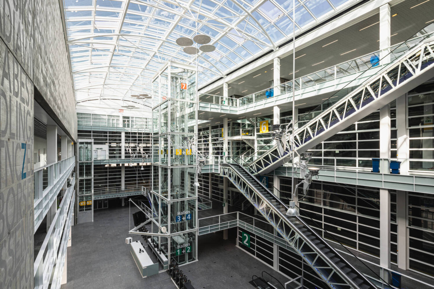 Messe Zürich Foyer